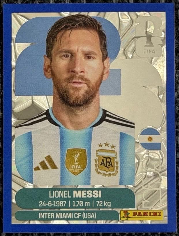 Lionel Messi Blue Crumple